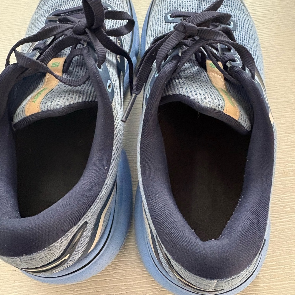 Brooks Ghost 15 Light Blue Athletic Sneakers 9.5 - Picture 7 of 8